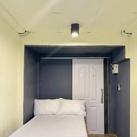 Chubby 5 Room 3